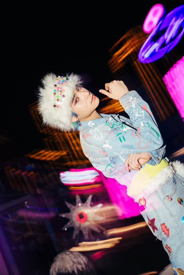 Fashion neon